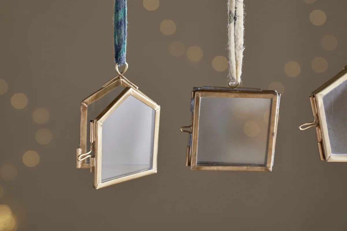Tiny Kiko Frame Decorations - Aged Antique - (Set of 4)