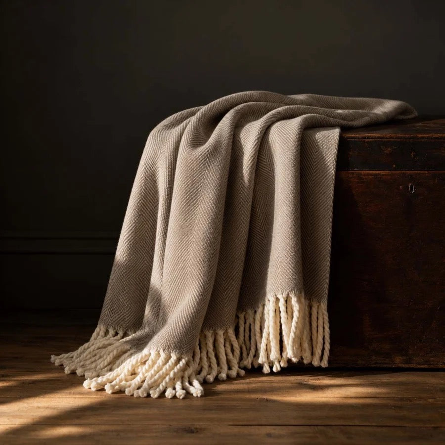 100% WOOL BEIGE THROW