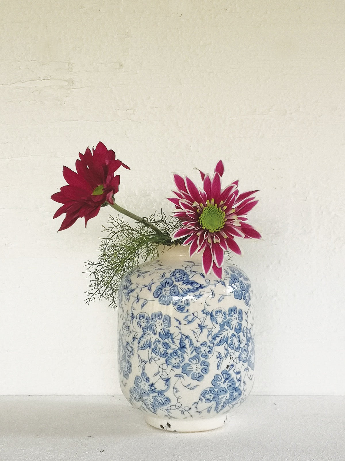 DUTCH FLO VASE - 3 sizes