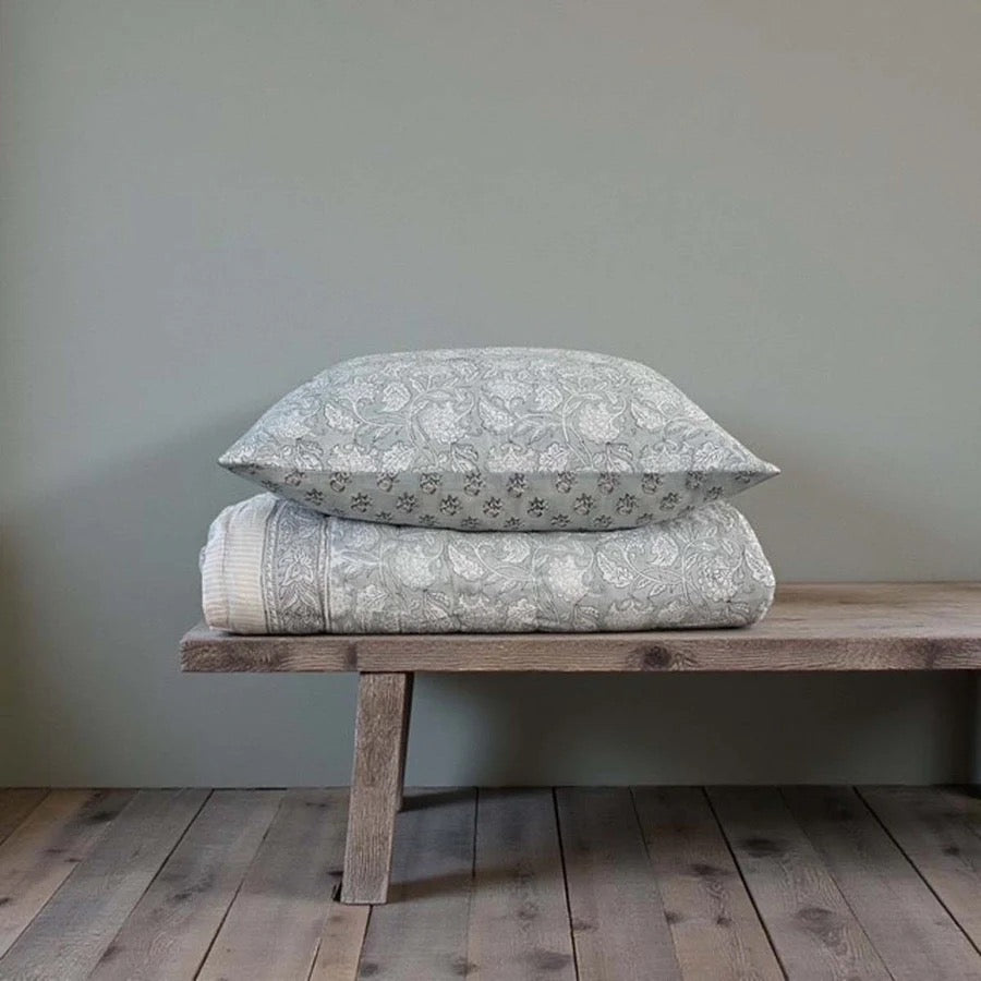 SOFT GREY SHAM COVER