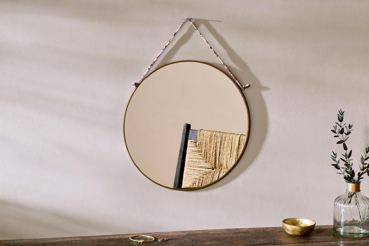 Kiko Round Mirror - Brass