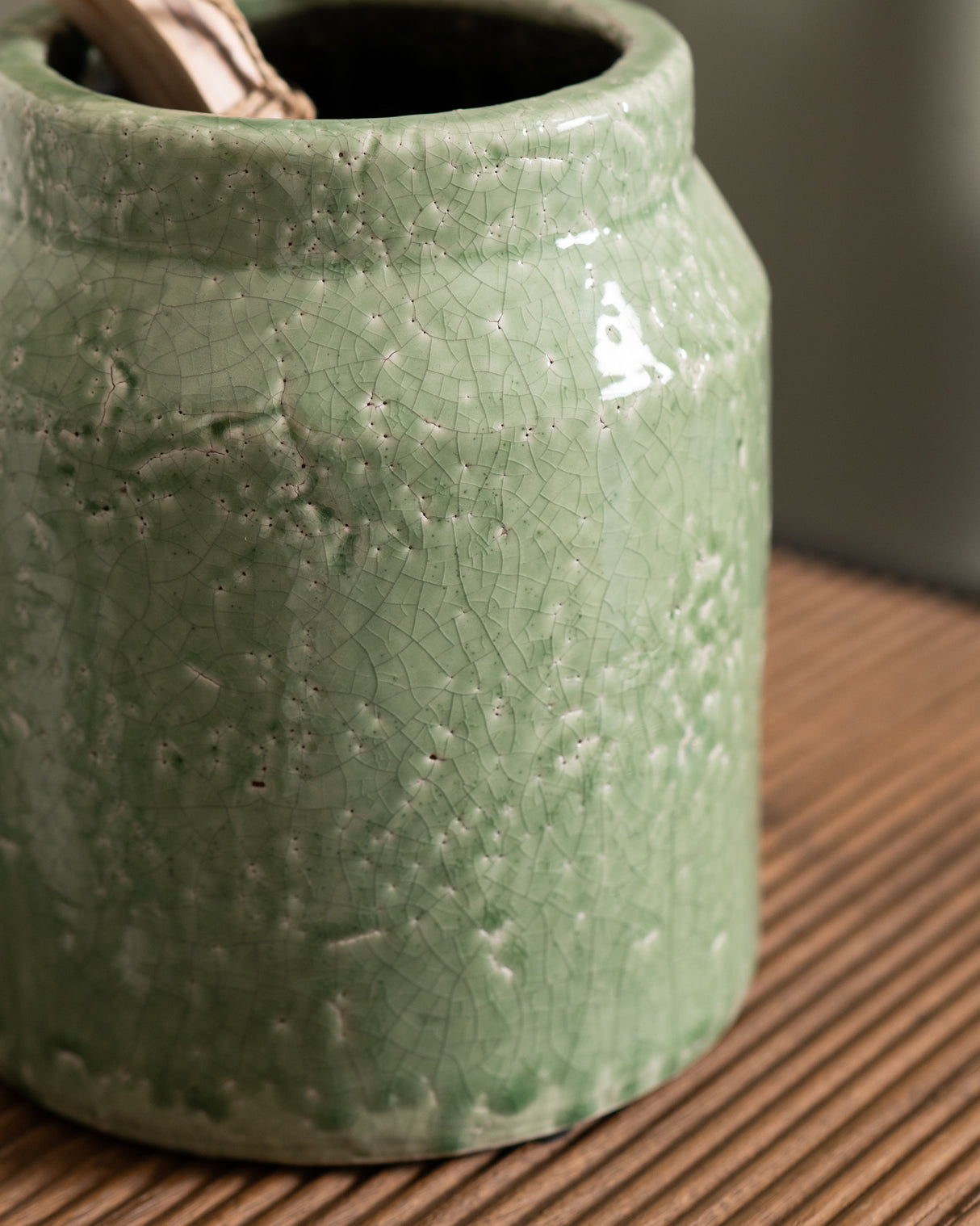 salvia utensil pot