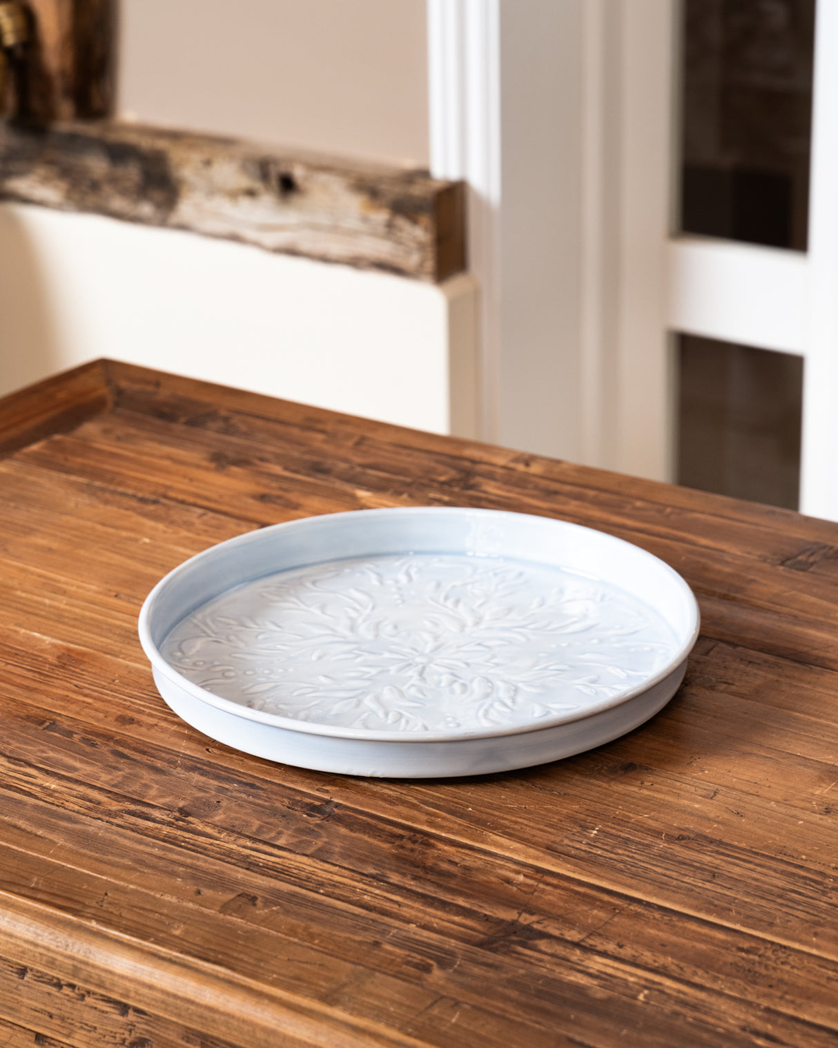 32cm Round Metal embossed enamel Tray - Pale Blue