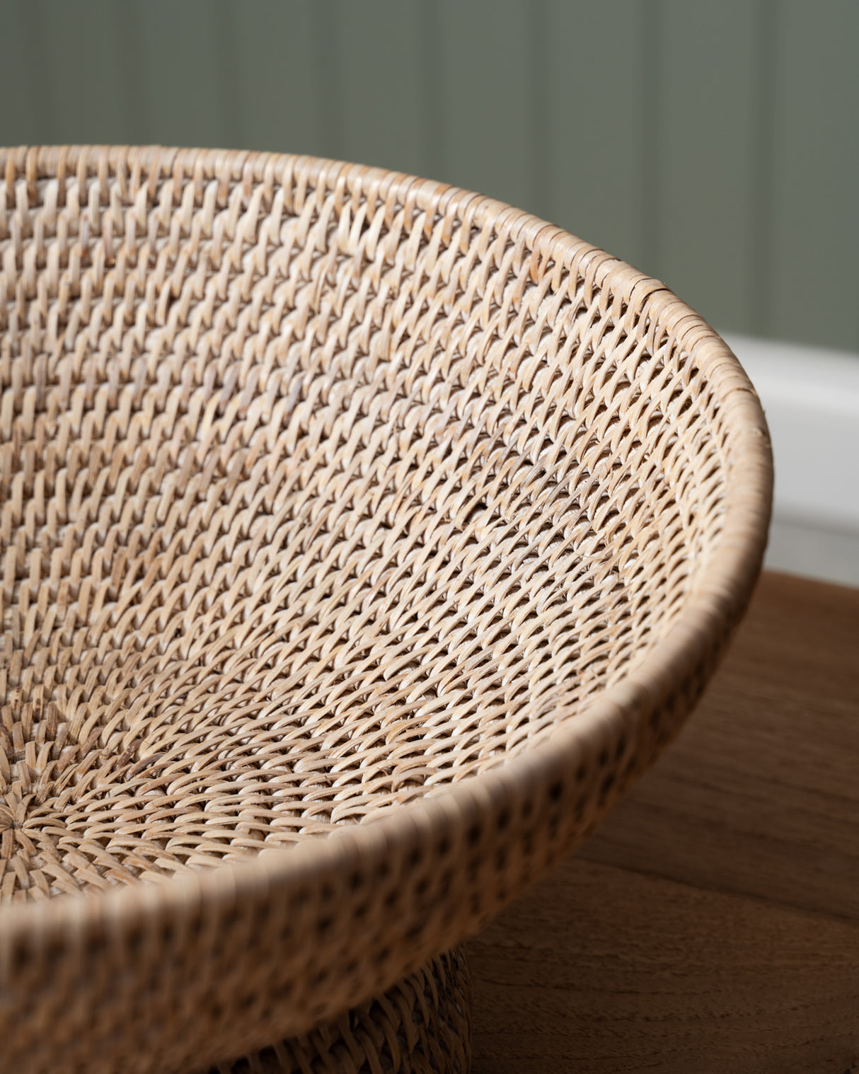 RATTAN ROUND FRUIT TRAY