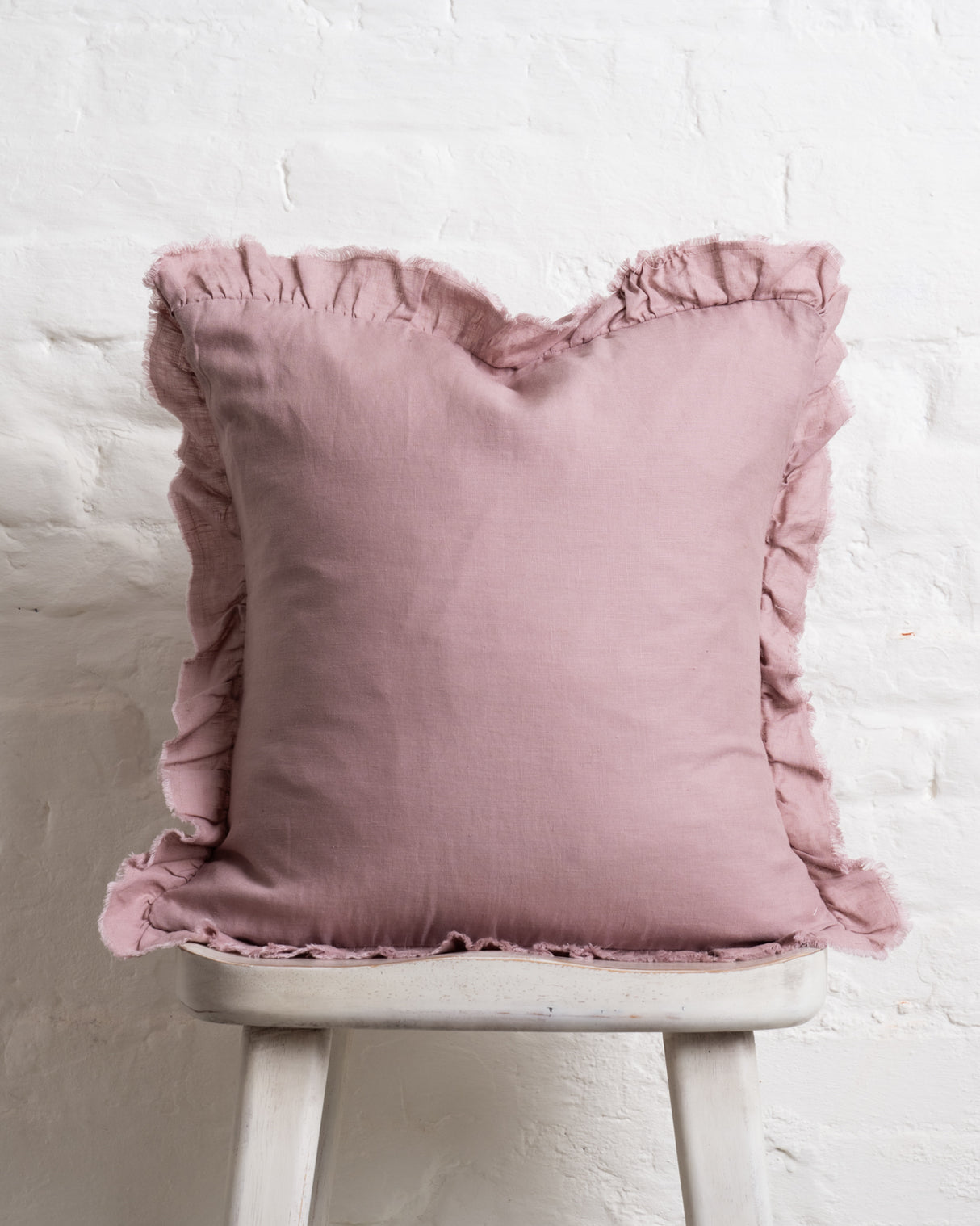 Tilly - Lilac Linen frilled edge cushion - 2 sizes