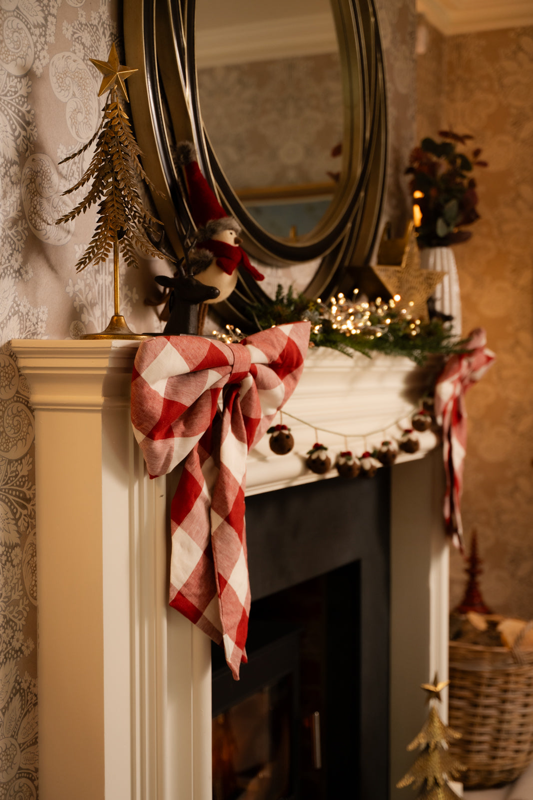 Christmas Puddings Garland