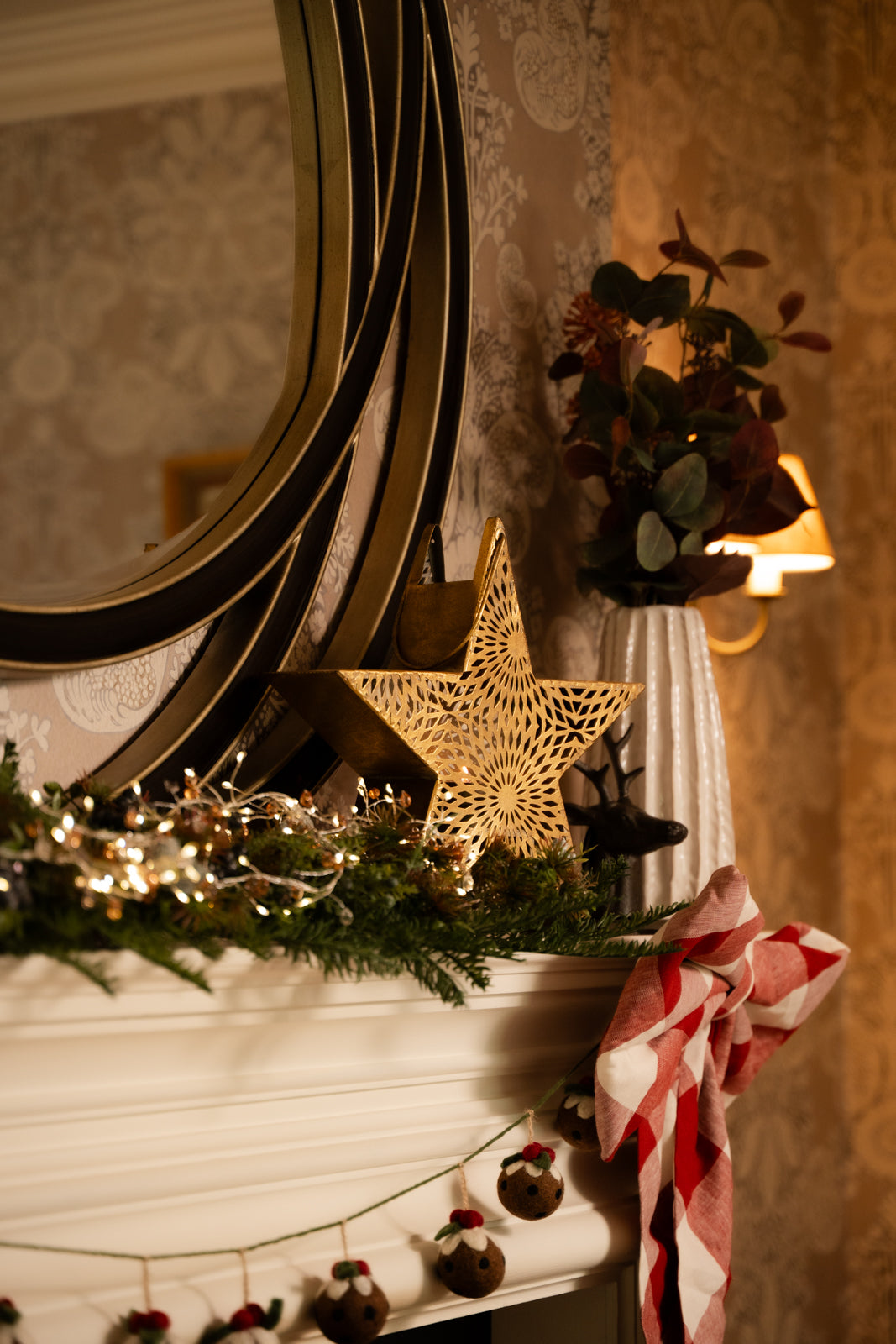 Gold Star Candle Holder, 33cm