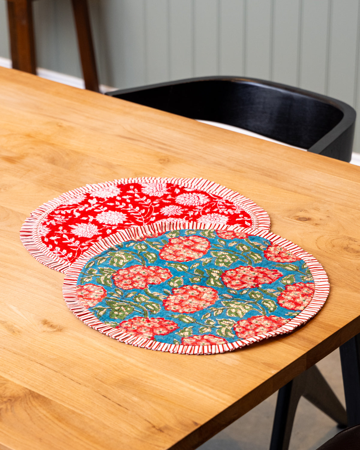 Traditional block print Red floral round table mat with frill S/6