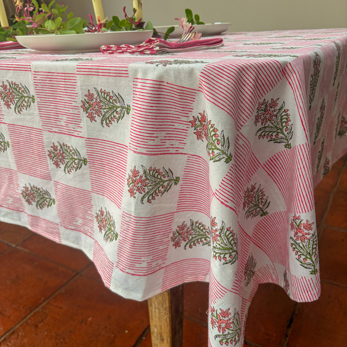 NEW LUNA ROSE hand block printed tablecloth