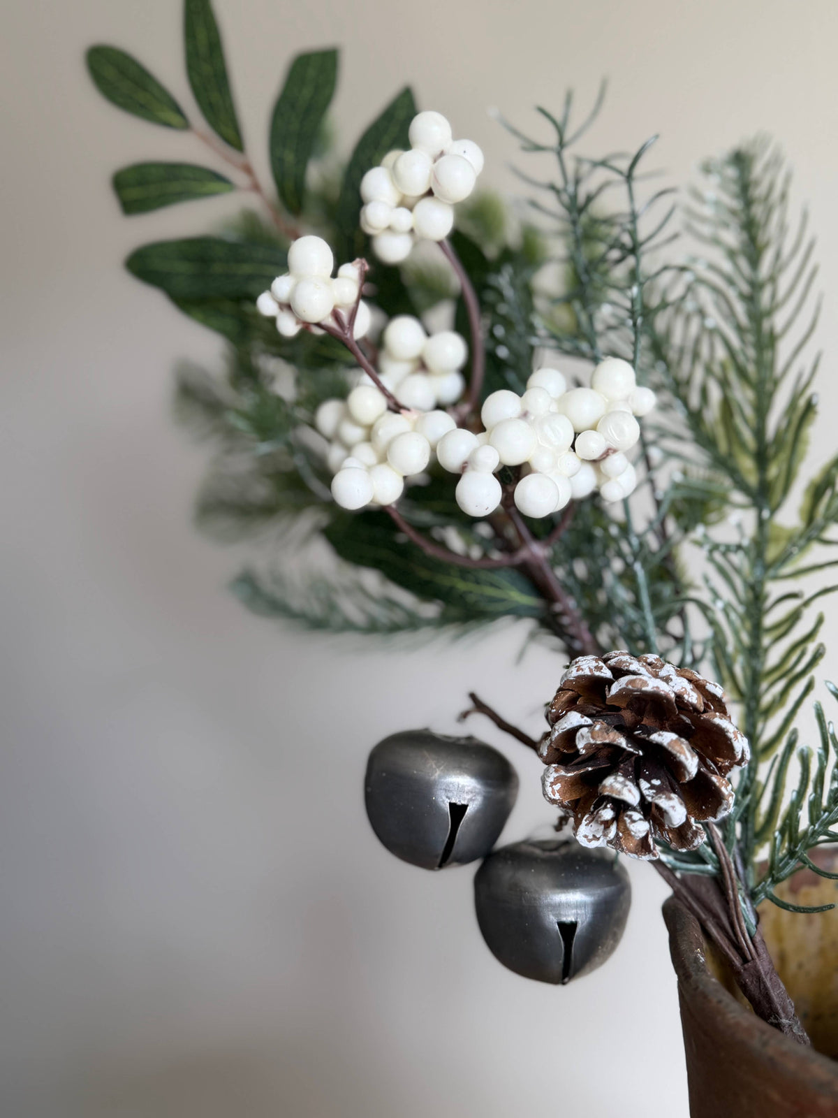 White Berry & Bell Spray