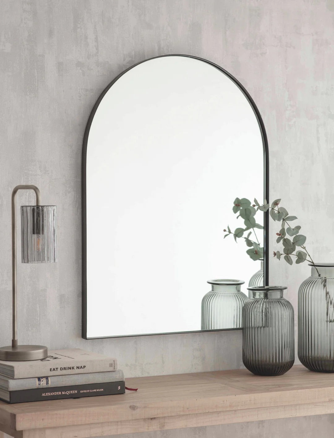 GARDEN TRADING  - CHARLCOMBE ARCHED MIRROR BLACK