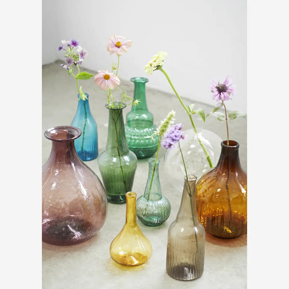 RECYCLED GLASS VASE