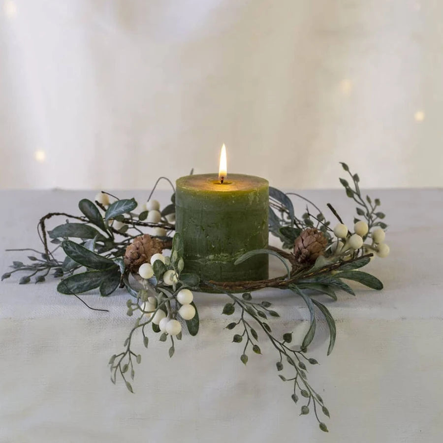 White Berry Candle Ring with Frosted Leaves