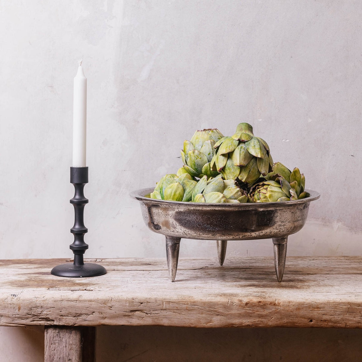 SMITHFIELD ALUMINIUM BOWL WITH FEET