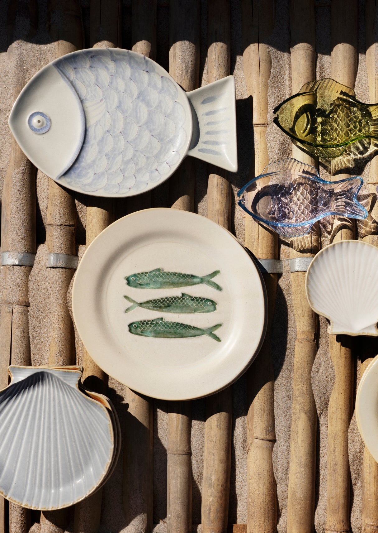 STONEWARE FISH TRAY