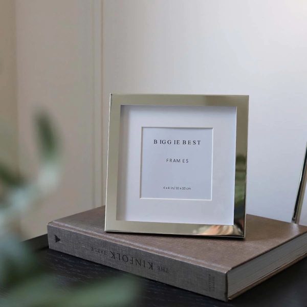 4 X 4 INCHES WIDE PHOTO FRAME