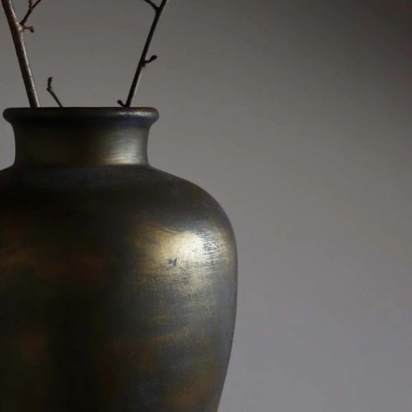 biggie best bronze metal vase